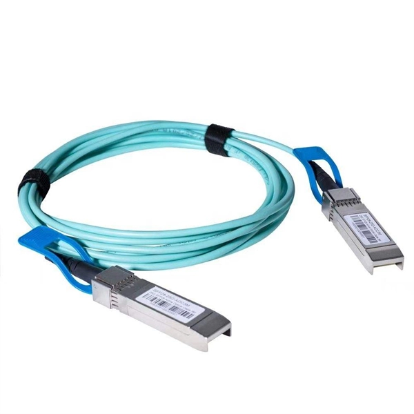 Cable tray busbar structure