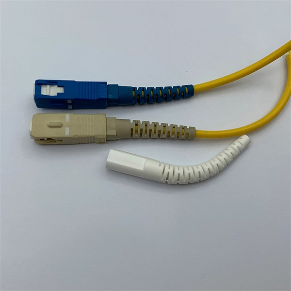 Standard three-level power distribution box configuration on construction sites