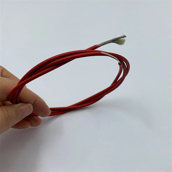 Installation steps for European-style cable trays