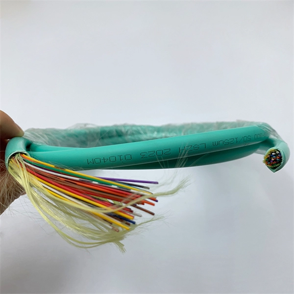 Relationship between optical splitter and PON port