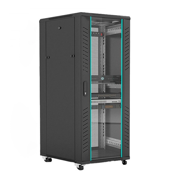 Grounding flat iron of three-level distribution box