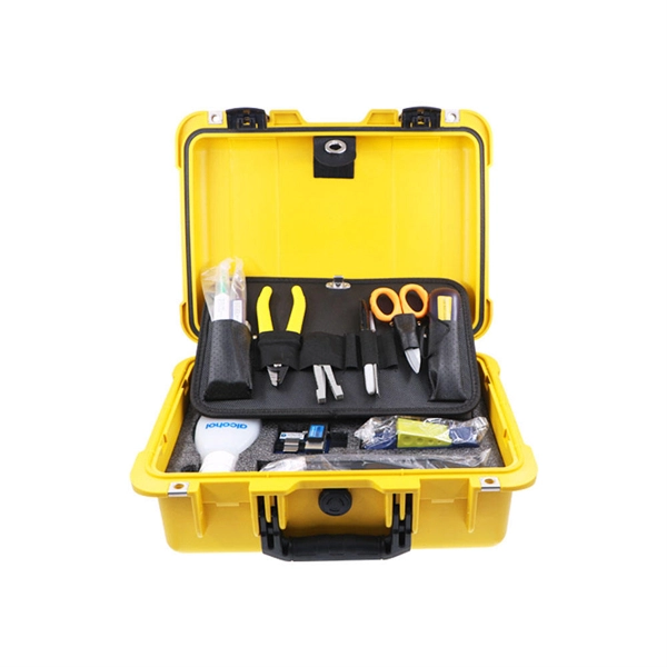 Grounding of electrical cable trays and supports