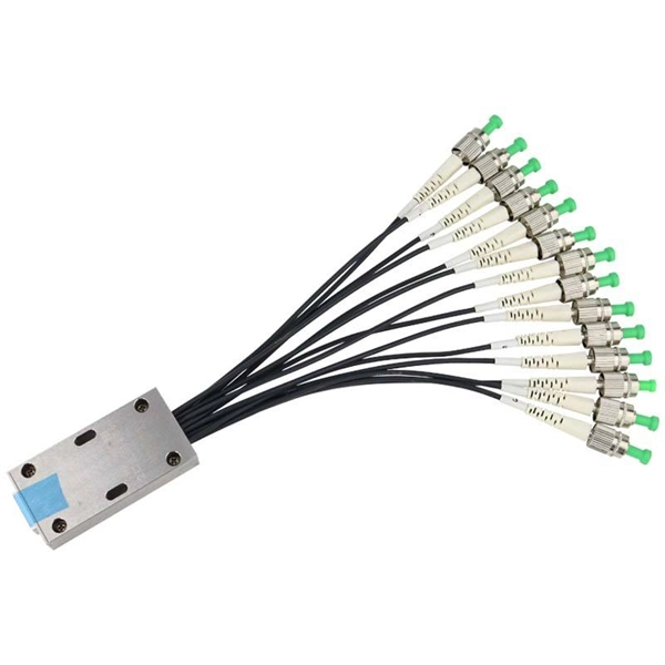 Grounding wire installation for distribution boxes