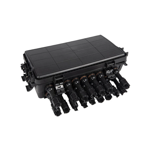 What is used for fiber splicing in fiber distribution boxes
